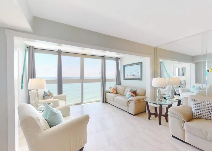 Holiday home Beachfront With Gulf Views Pool Washer Dryer & Ac
