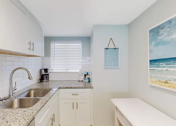 Beachfront With Gulf Views Pool Washer Dryer & Ac Holiday home Gulf Shores