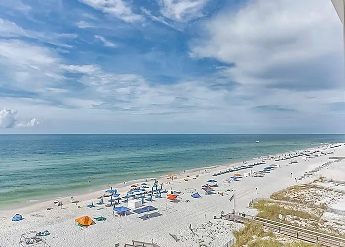 Beachfront With Gulf Views Pool Washer Dryer & Ac Holiday home